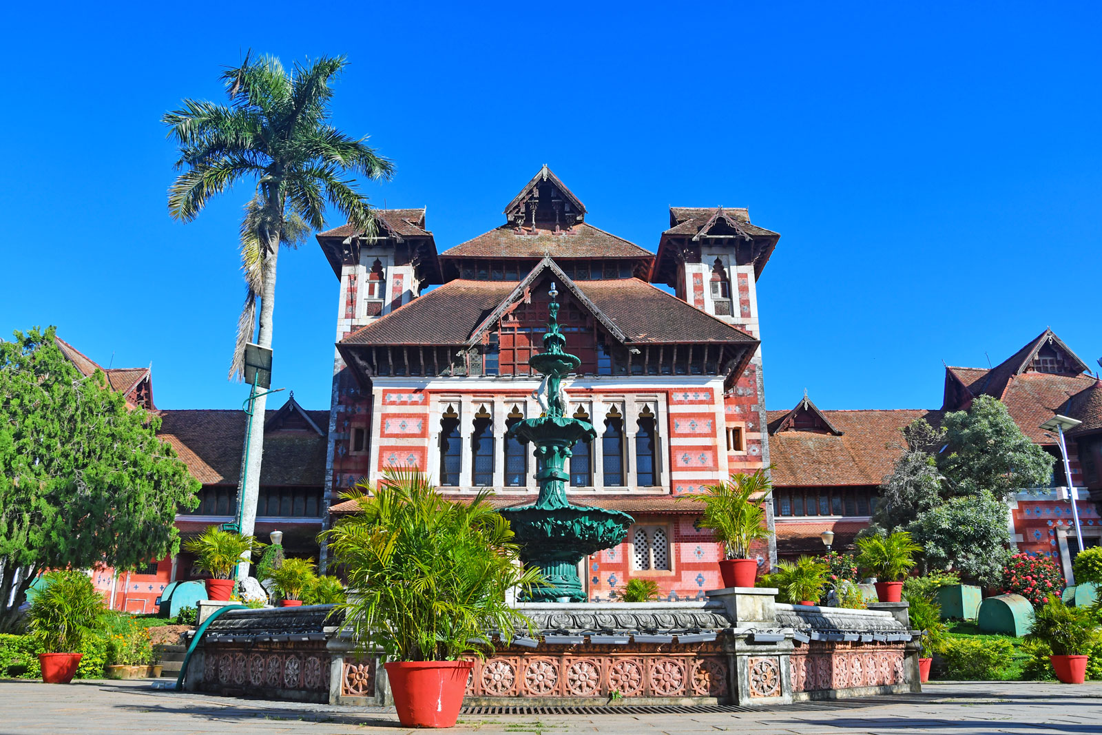Museum, Art Gallery & Zoo