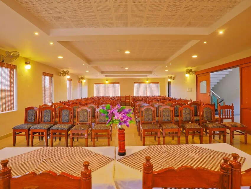 Banquet Hall, Hotel Geethu International